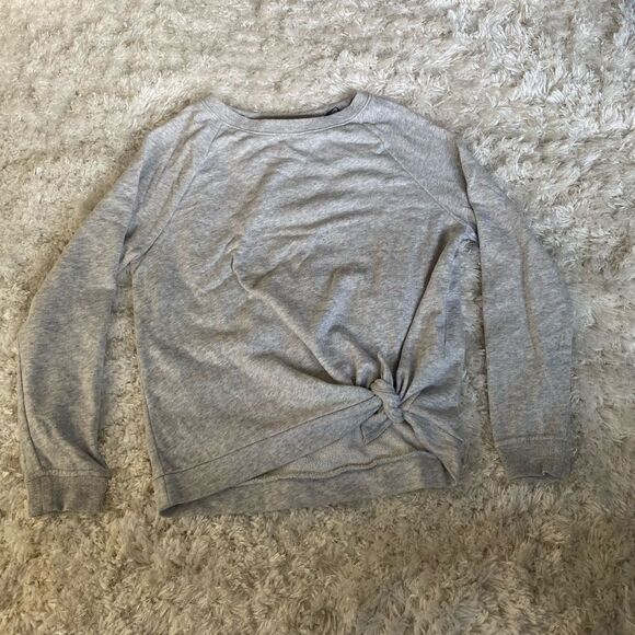 gray crew neck knot on side sweater - Picture 1 of 4